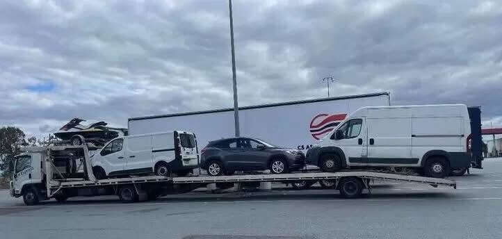 Emergency Towing Service - Tow truck